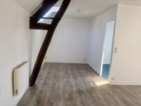 appartement 2 pièces 38 m² à louer crépy-en-valois 60800 ? | era immobilier