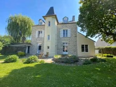 vente maison à saint-lô (50000) : à vendre / 259m² saint-lô