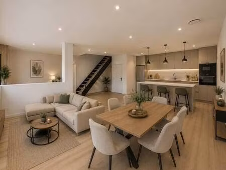 duplex 4 pièces entièrement rénové avec jardin