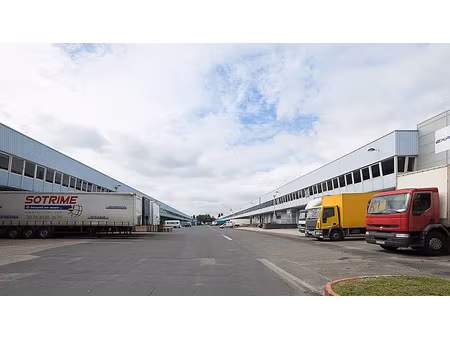 location entrepôt / local d'activités gennevilliers 82 191 m²