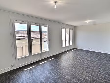 appartement 4 pièces 86 m² à louer clermont-ferrand 63000 ? | era immobilier