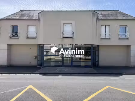 location commerce château-landon 77570 310m²