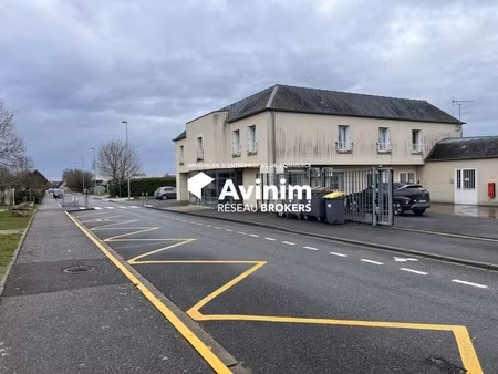 location entrepôt 310 m²