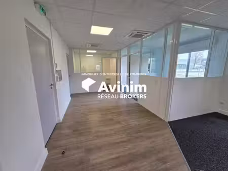 location entrepôt chateau gaillard 01500 37m² à 799m²