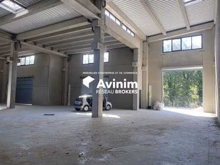 location local d’activités fayence 83440 150m²