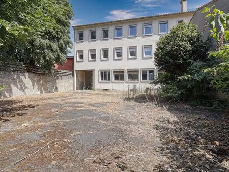mazamet - immeuble de bureaux d'environ 575 m² avec parking privatif !
