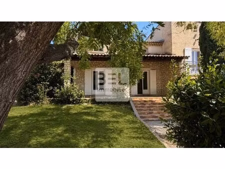 belle maison de famille