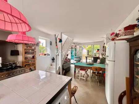 maison en pierre de 67 65 m² à vaucresson