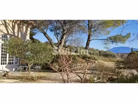 propriété avec vue ventoux