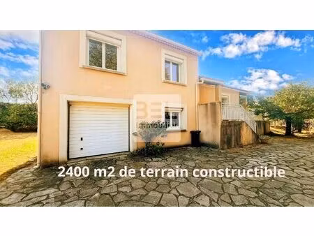 maison familiale sur grand terrain divisible