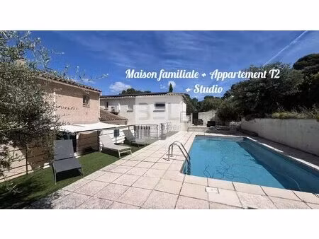 maison familiale 3 chambres + appartement t2 + studio