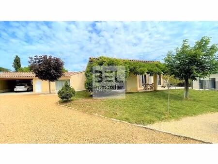 villa plain pied avec piscine en vallée de cèze