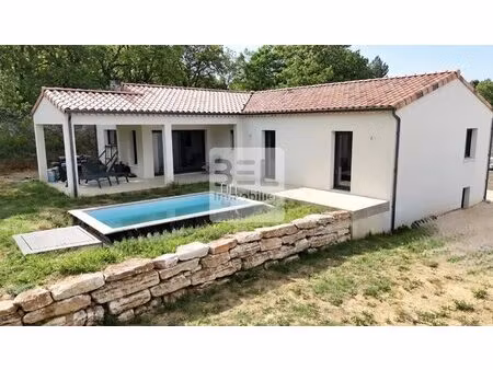 superbe villa contemporaine avec piscine à 10 minutes de sait-martin-d'ardèche