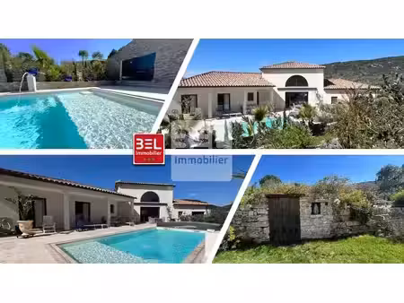 villa architecturale alliant élégance et confort