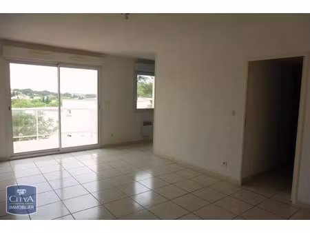 appartement à louer 2 pièces 49.75 m² - nîmes (30) - 681€