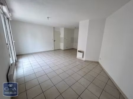 appartement à louer 2 pièces 54.6 m² - nîmes (30) - 673€