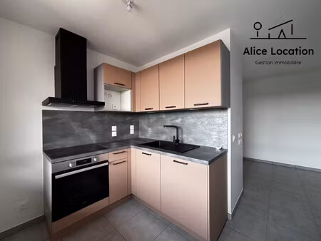 location appartement 2 pièces 47m² thonon les bains 74200