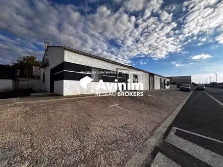 vente commerce magalas 34480 97m²