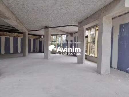 vente commerce montpellier 34000 204m²