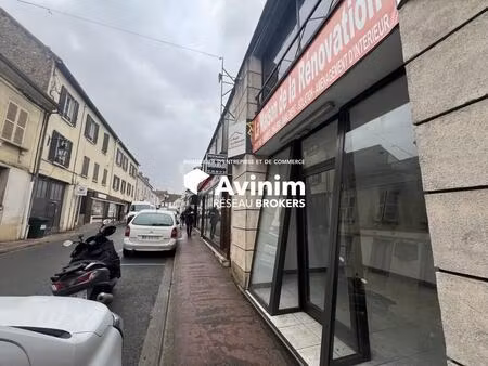 vente commerce saint cheron 91530 28m²