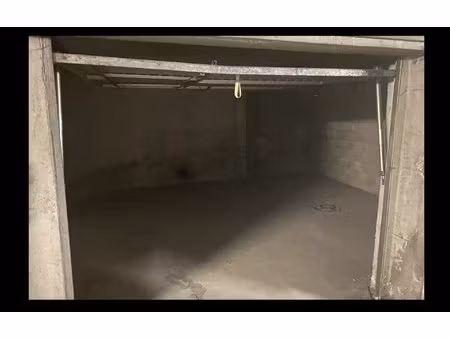 garage dans residence securisee - saint roch