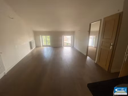 vente appartement 2 pièces 45.03 m² à tain-l'hermitage (26600)  128 000 €