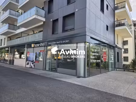 location commerce annecy 74940 149m²