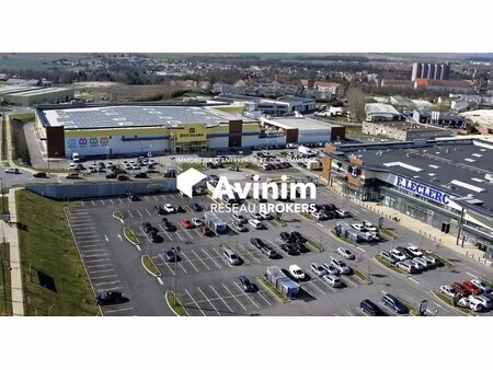 location commerce mareuil les meaux 77100 895m²