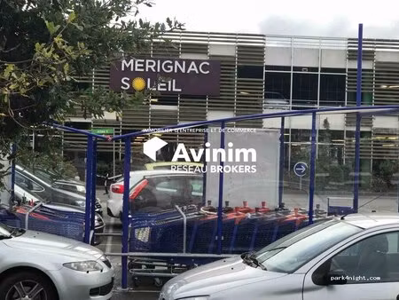 location commerce merignac 33700 400m²