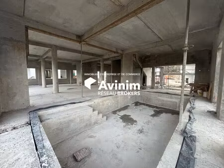 location commerce saint francois 97118 56m²