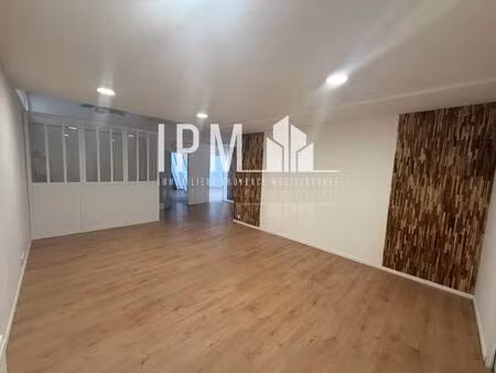 location bureaux 90 m²