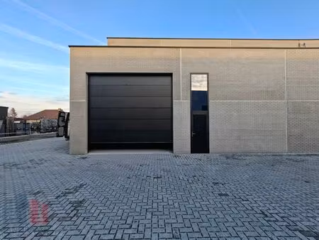 surface industrielle à vendre à hoogledestraat 118-120 kortemark (rbw56411)