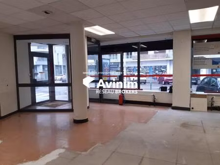 location commerce chambery 73000 110m²