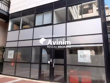 location commerce enghien les bains 95880 212m²