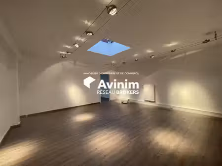 location commerce gometz-la-ville 91400 106m² à 190m²