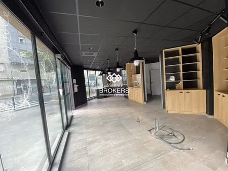 location commerce grenoble 38000 52m²