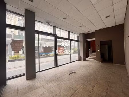 location commerce saint nazaire 44600 145m²