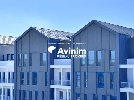 location commerce serris 77700 247m²