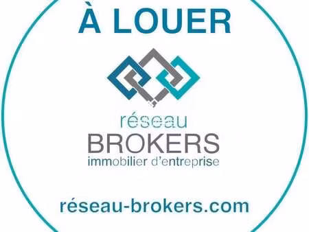location commerce trignac 44570 440m²