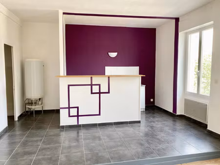 location appartement 2 pièces 47 m² à saint-rambert-d’albon (26140)