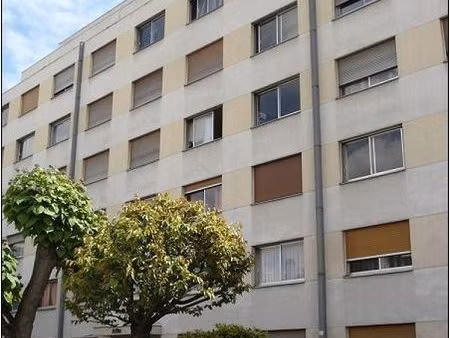 parking exterieur