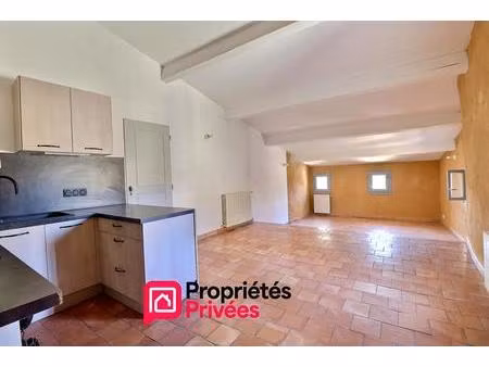 uzès centre ville  appartement t3