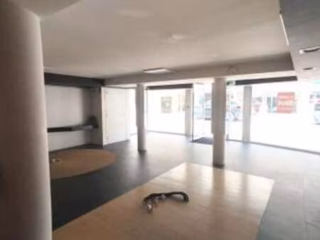 location bureaux et commerces à pornichet gambetta (44380) : à louer / 89m² pornichet gamb