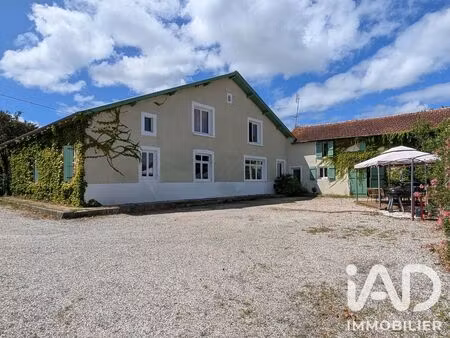 maison de campagne à ossages (40290)