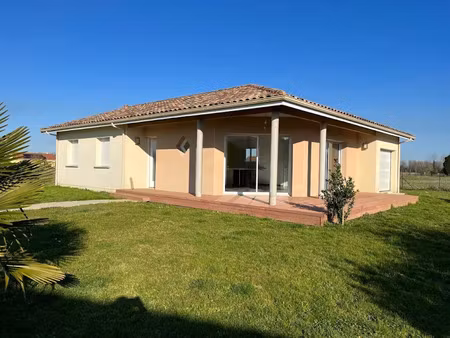 location maison 4 pièces 90.77 m² à onard (40380)  1 100 €
