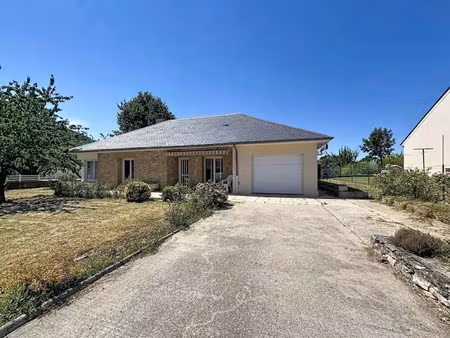 location maison 4 pièces 103.39 m² à sévérac-l'eglise (12310)  950 €