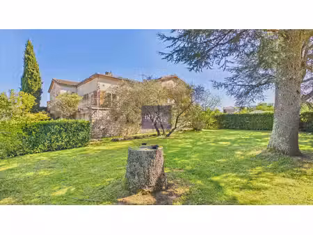 maison de famille avec volume  lumière et potentiel