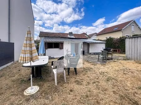 belle parcelle proche métro de 367m2 (avec une maison ancienne)