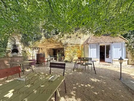 local commercial 3 pièces - 94 m²