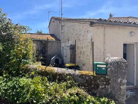 vente maison 1 pièce 51 m² gensac (33890)